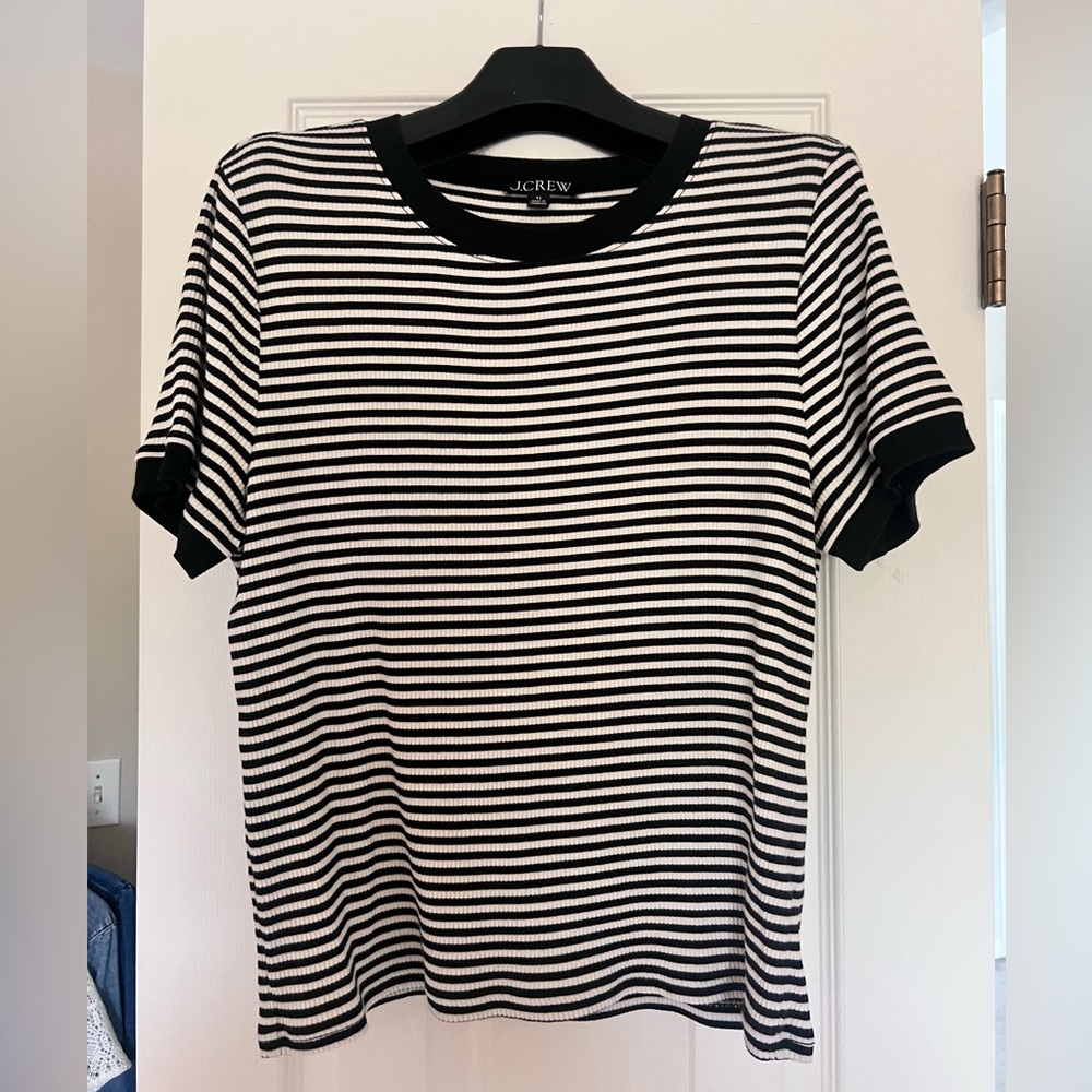 J Crew - Like New - Ribbed T - Size XL